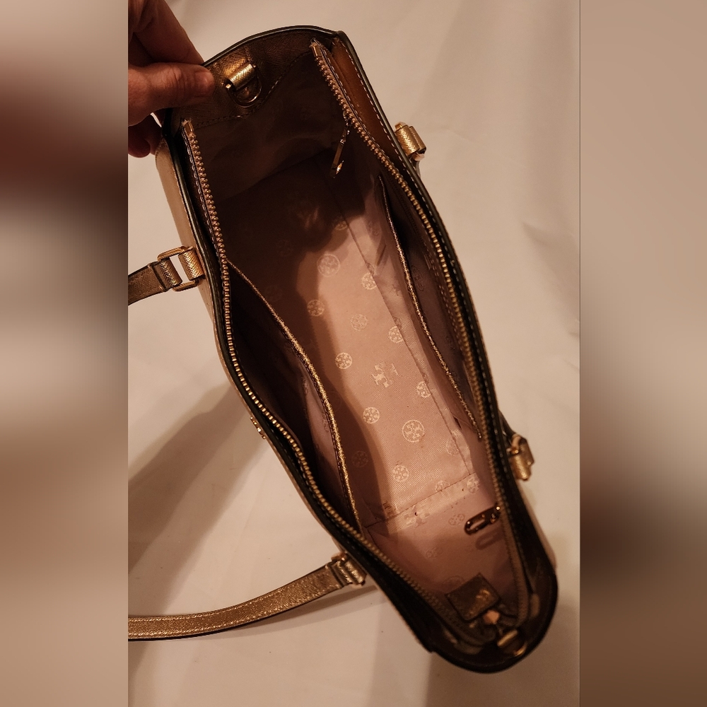 Tory Burch Shimmering Rose Gold Tote and Wallet EUC w New Crossbody Strap - Picture 9 of 16